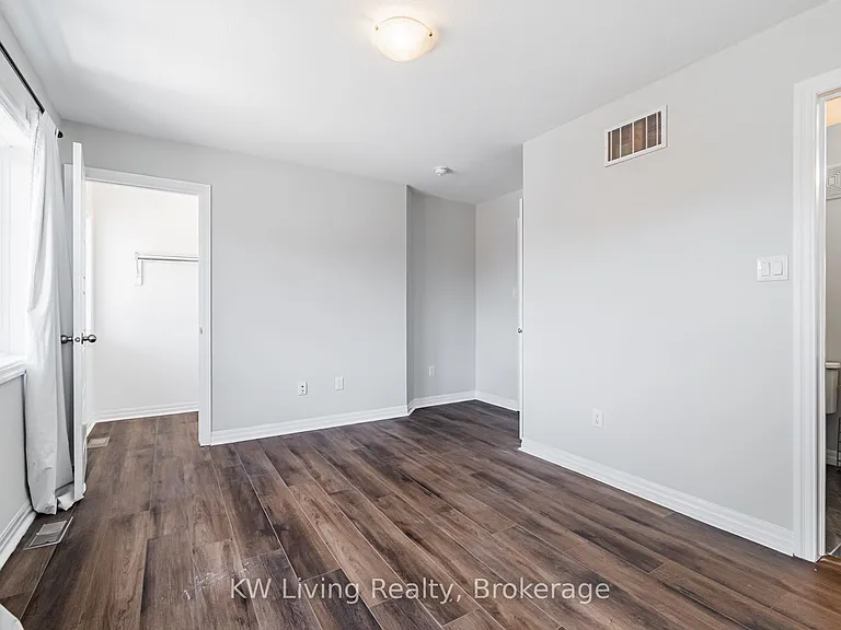 70 Plains Rd E #18 — Photo 26