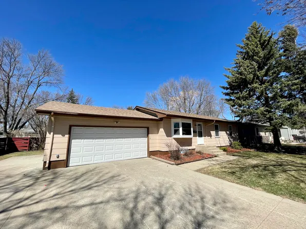 1326 Mel Ros Dr, Aberdeen City, SD 57401