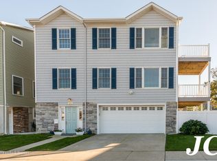 622 W Park Ave, Long Beach, NY 11561