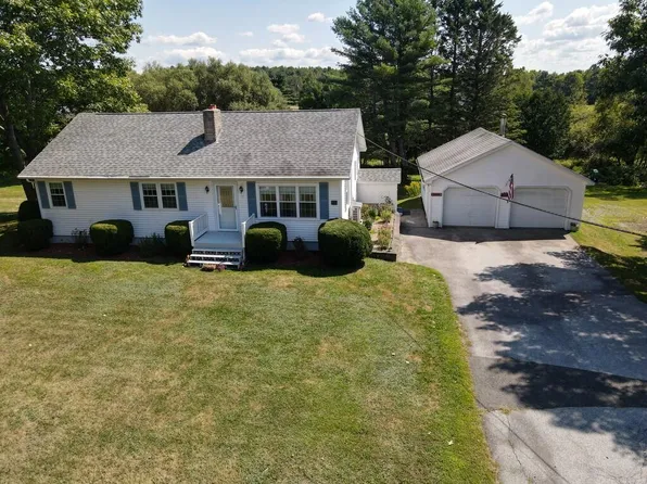 77 Billings Road, Hermon, ME 04401