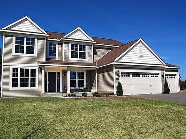 2121 Vermillion Curv, Woodbury, MN 55129