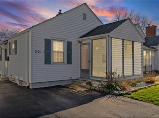 221 Florence Ave, Rochester, NY 14616