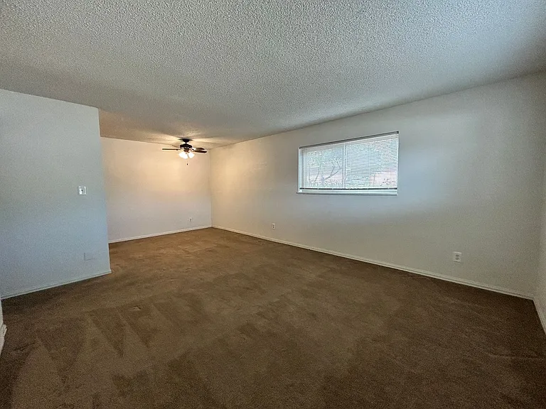 140 E Highline Cir #108 — Photo 16