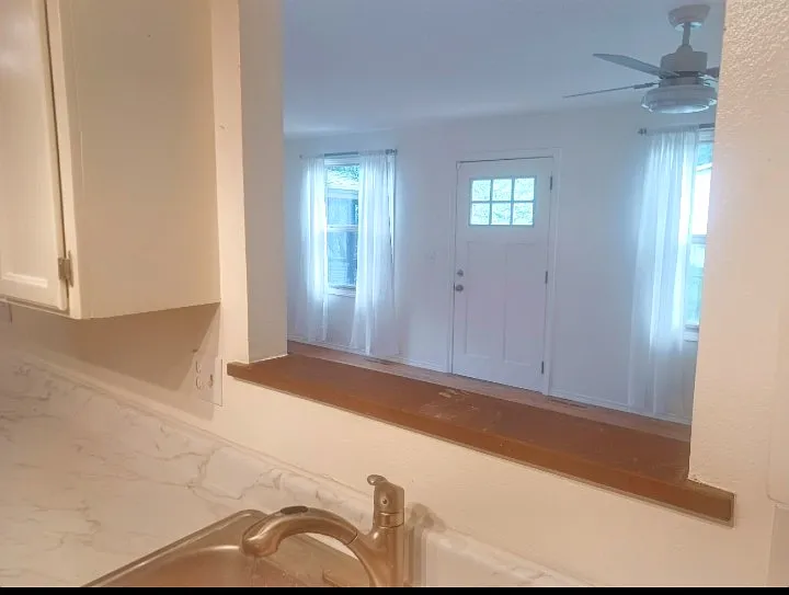 1525 Meeker Dr — Photo 10