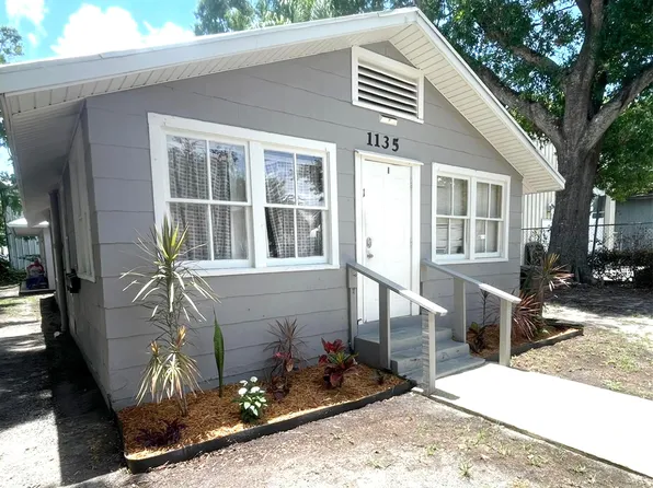 1135 17th Place, Vero Beach, FL 32960