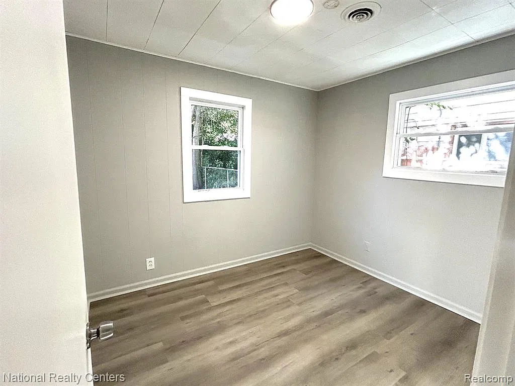 2 bed, 1.0 bath, 750 sqft, $950 — Photo 4