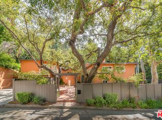 5646 Valley Oak Dr, Los Angeles, CA 90068