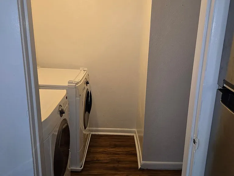 5602 Banbury Ct — Photo 14