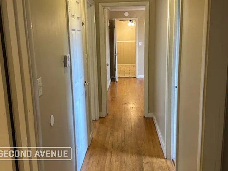 957 Hickory Cir — Photo 11