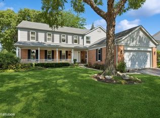 730 N Victoria Dr, Palatine, IL 60074