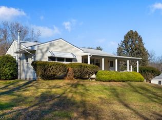 10 Fernwood Rd, Milford, NJ 08848