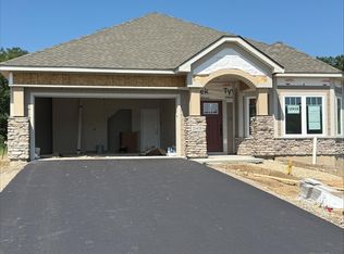 10418 Glenbrook Ave S, Cottage Grove, MN 55016