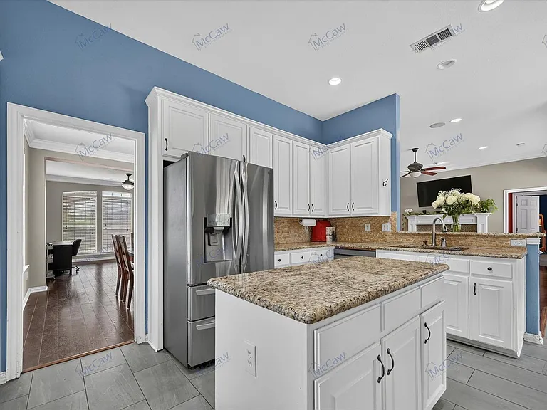 2061 Le Mans Dr — Photo 12