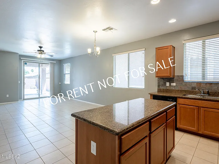 7307 E Heartwood Dr — Photo 7