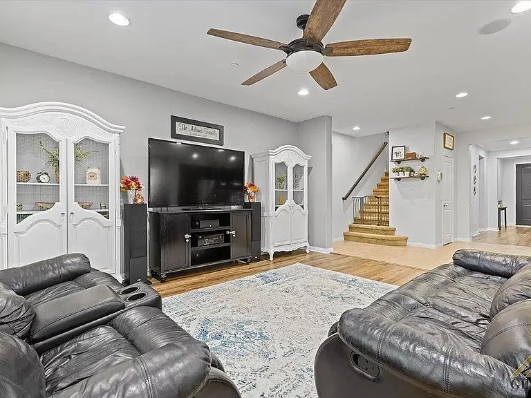 5809 Grizzly Peak Dr — Photo 11