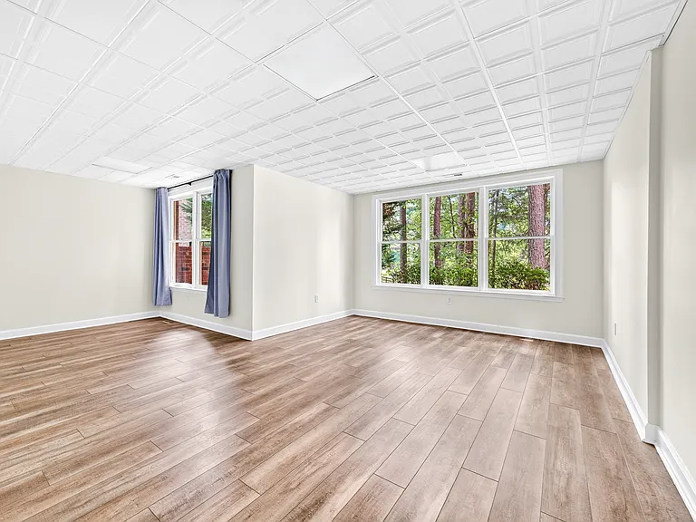 18716 Hammock Ln — Photo 48