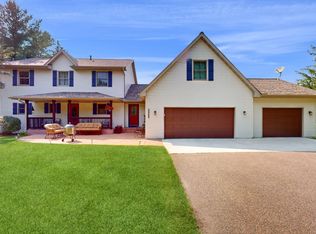 10725 Greenfield Rd, Loretto, MN 55357