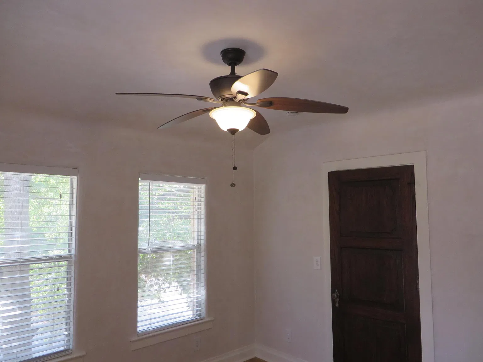 1 bed, 704 sqft, $1,150 — Photo 4