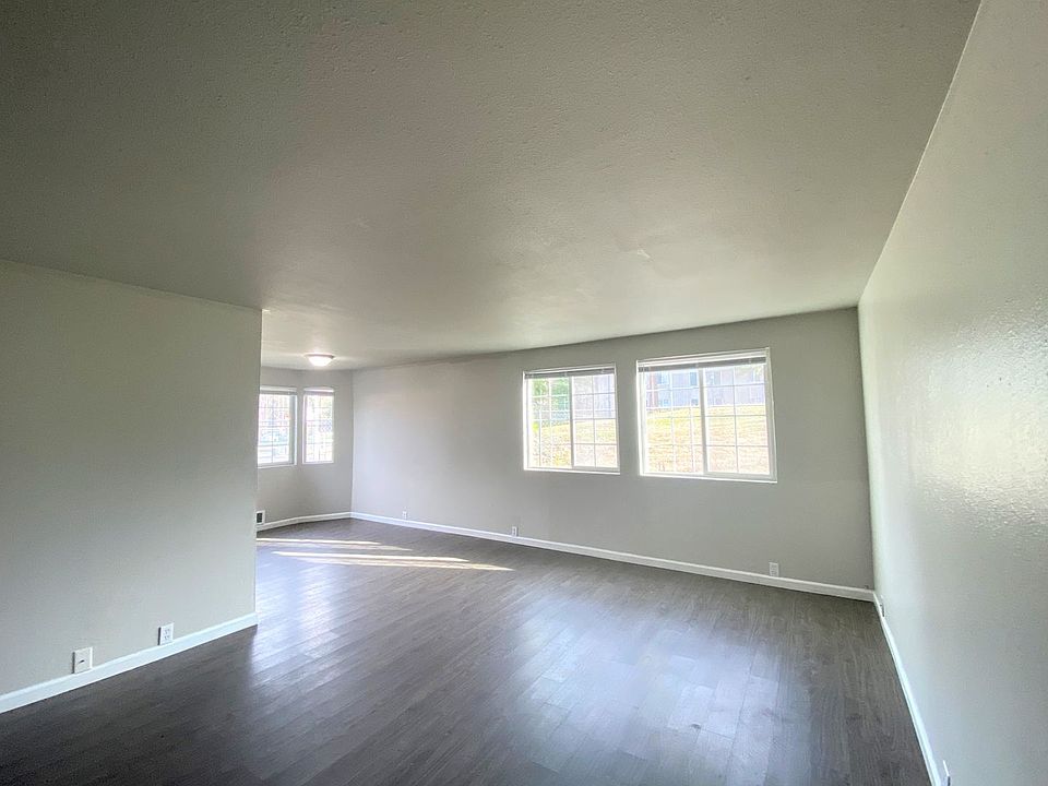 1st image of 1726 E 56th St APT 2