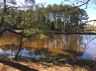 8778 Blakes View Rd, Hayes, VA 23072