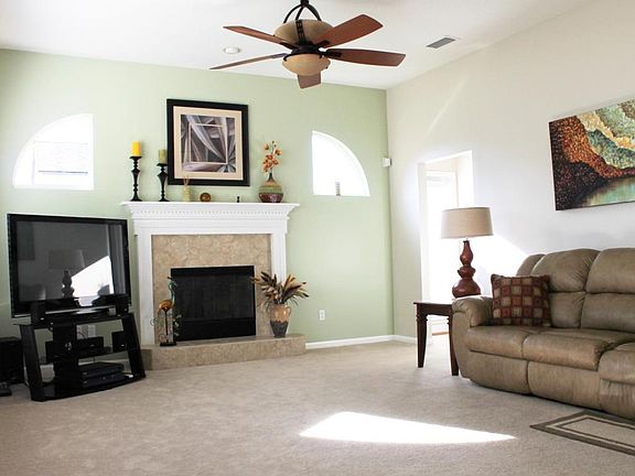 2nd image of 855 Songbird Dr