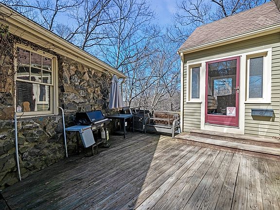 4th image of 48 Mountwood Rd