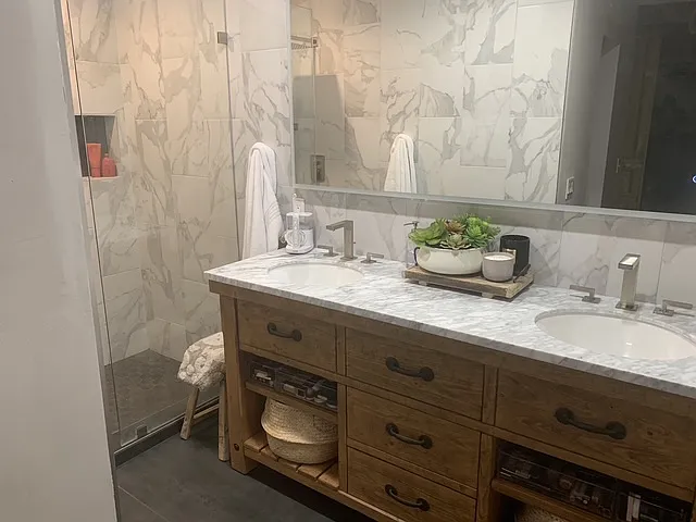 Main Bath