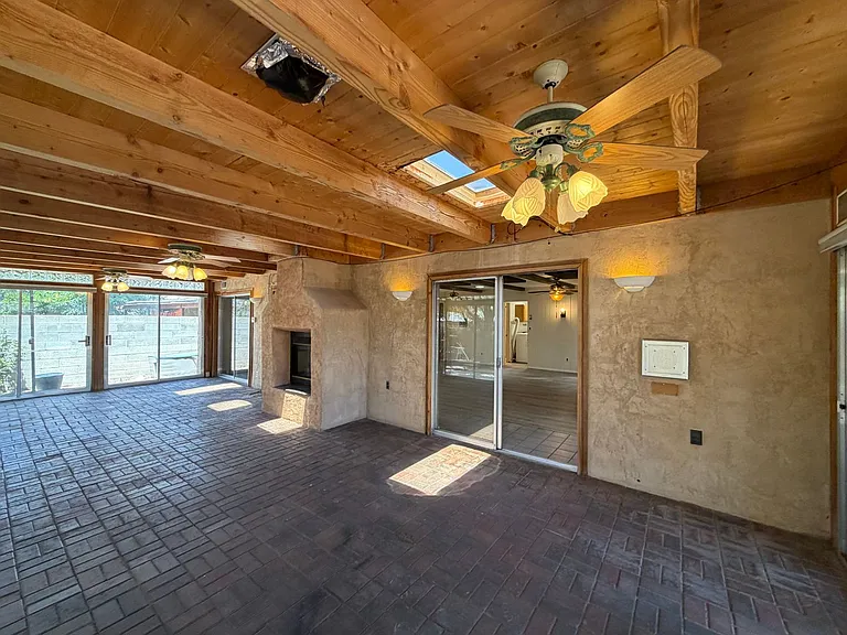 337 Glorieta St NE — Photo 28