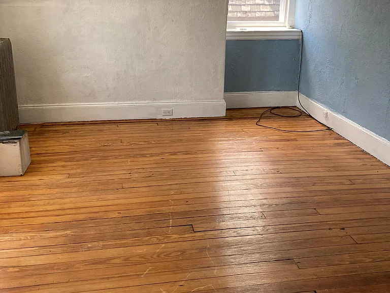Front bedroom