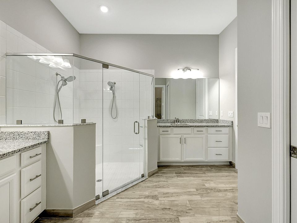 1st image of 4620 SW Ardsley Drive