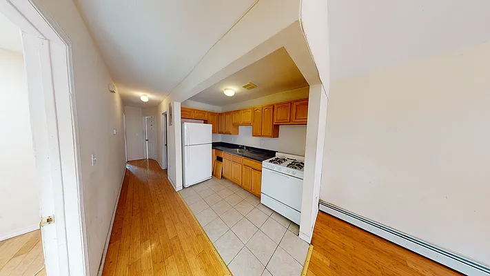 Sold by Remax Edge | media 4