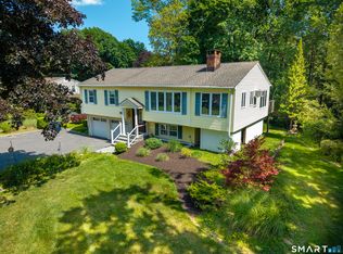 25 Olmstead Lane, Ridgefield, CT 06877