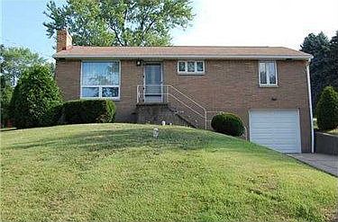 2nd image of 108 Rose Dr