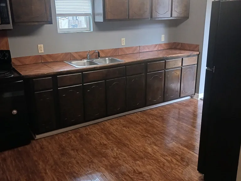 297 Melrose Dr SW — Photo 5