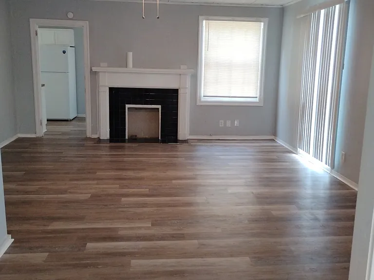 106 N 20th Ave #A — Photo 1