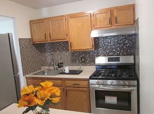 188 Wilson St #6, Brooklyn, NY 11211