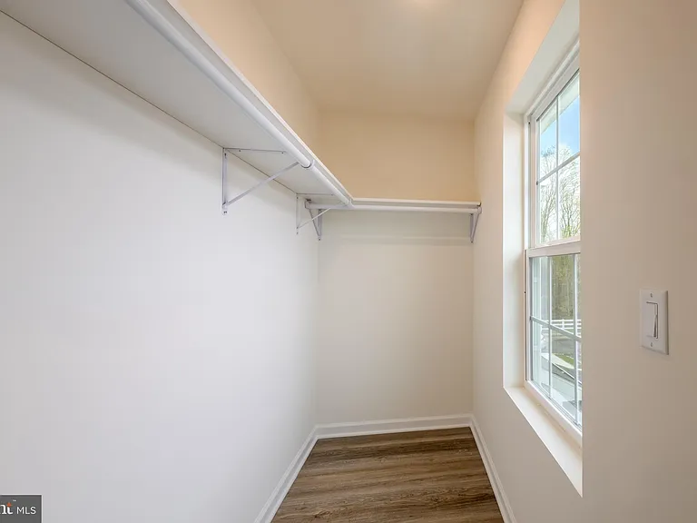 213 Harley Ln — Photo 28
