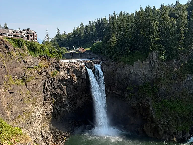 Snoqualmie Falls