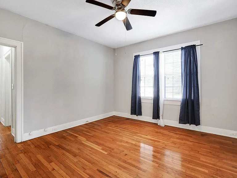 527 Fulton Ave — Photo 19