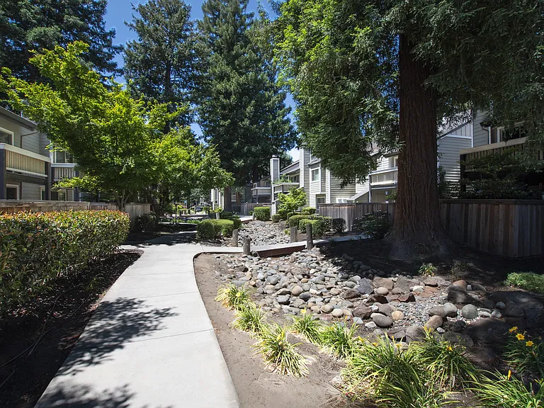 Selby Ranch Apartment Homes — Photo 55