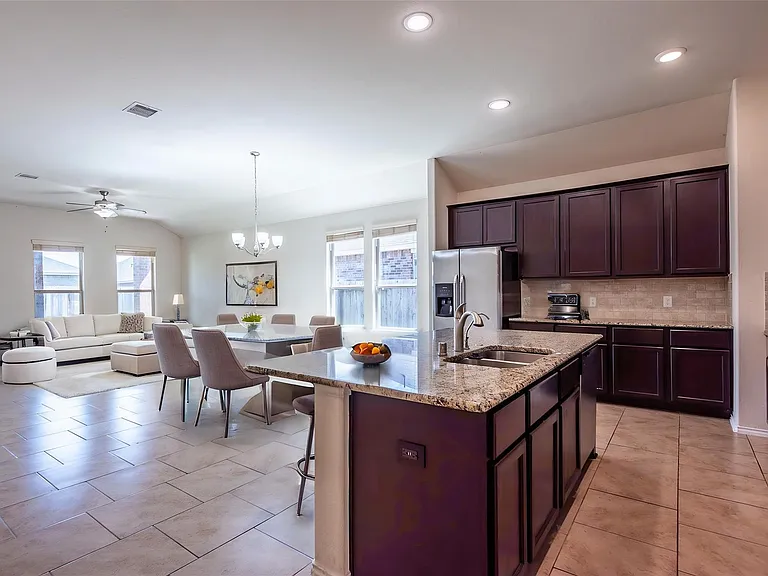 4306 Romiti Ct — Photo 2