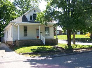 802 Locust St, Mount Vernon, IN 47620