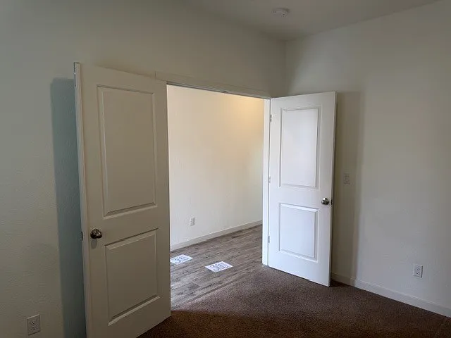 6831 Oakum Way — Photo 7