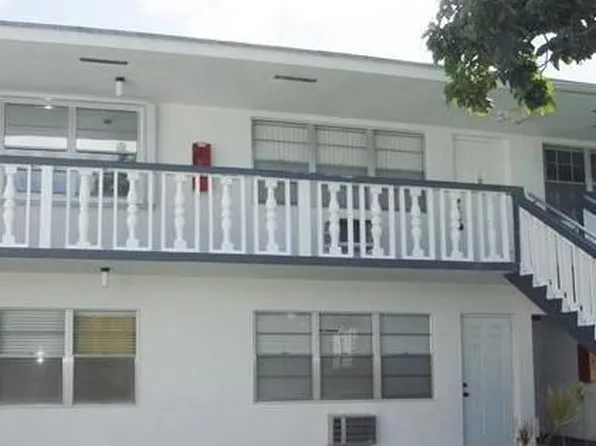 199 Waltham E #I-1990, West Palm Beach, FL 33417