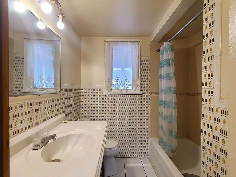 8 Medford Ave #3 — Photo 7