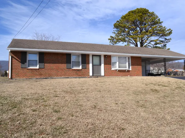 2424 Rollingwood Dr, Salem, VA 24153