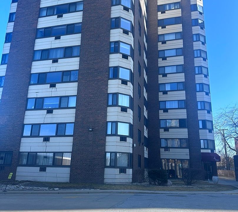 1st image of 7337 S South Shore Dr APT 1406