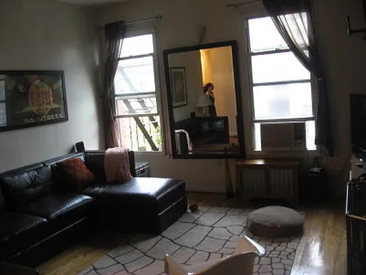 Rented by CNYC Apartments | media 17