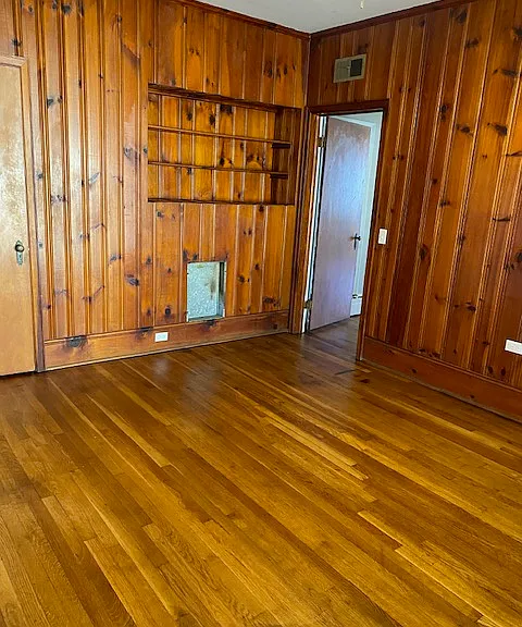 411 Durden St — Photo 9