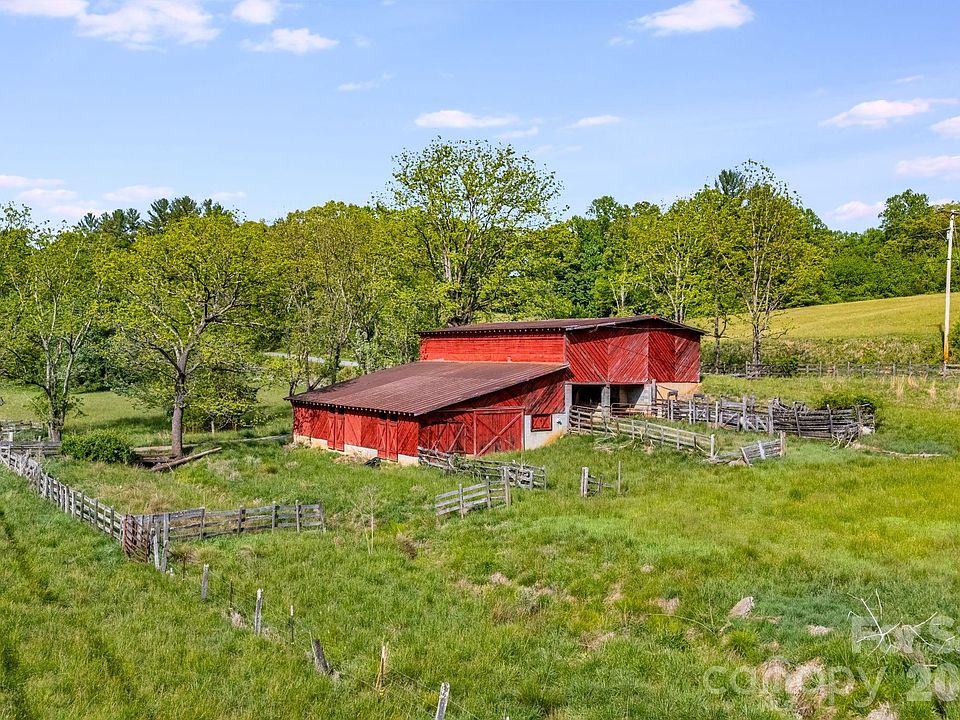 25th image of 435 Upper Glady Fork Rd
